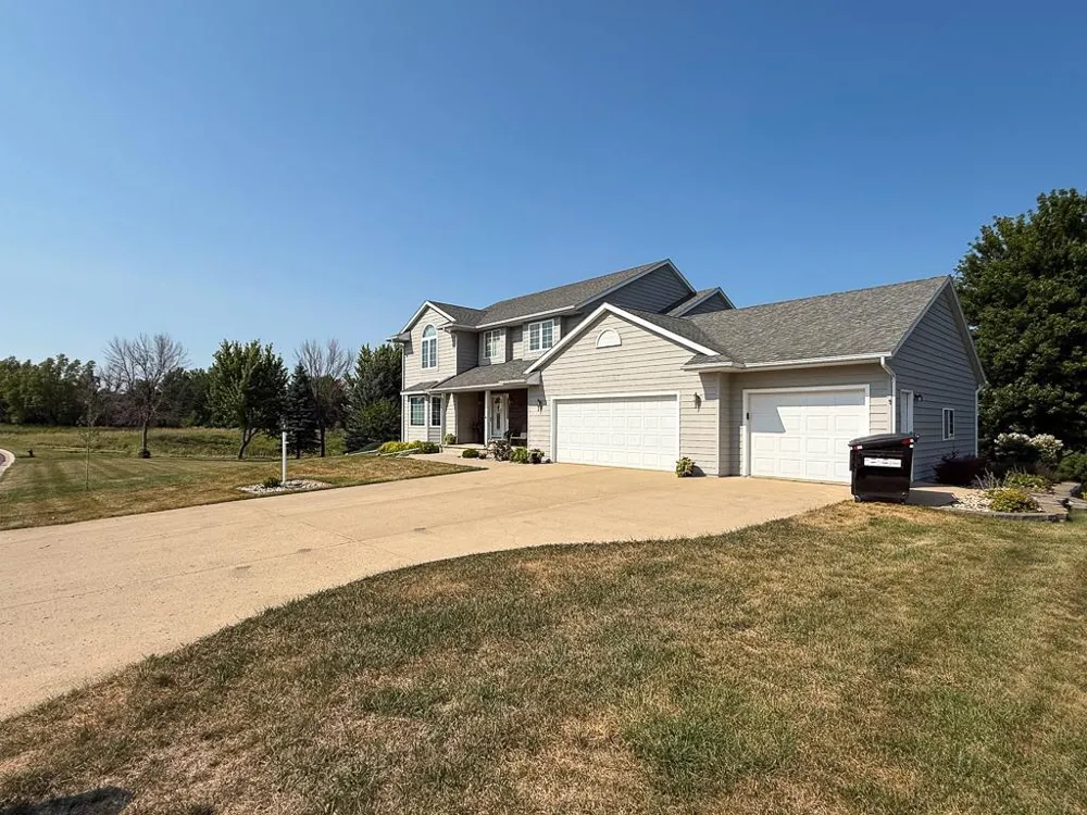 765 Sterling Avenue Worthington, MN 56187