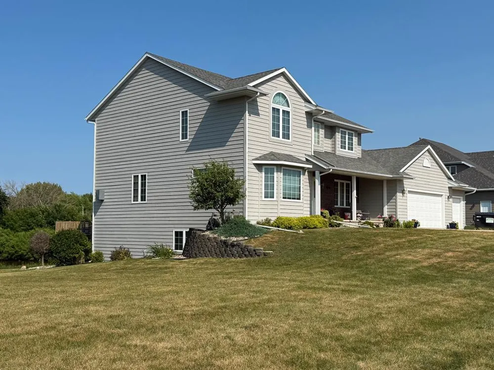 765 Sterling Avenue Worthington, MN 56187