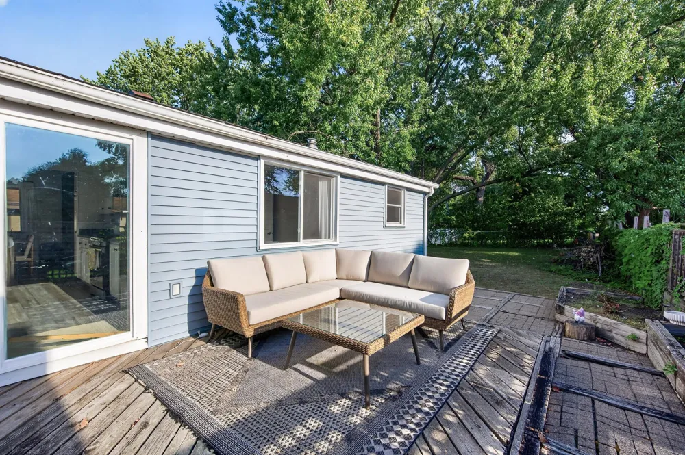2309 Upland Crest Columbia Heights, MN 55421