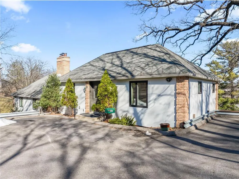 825 3rd Street SW Rochester, MN 55902