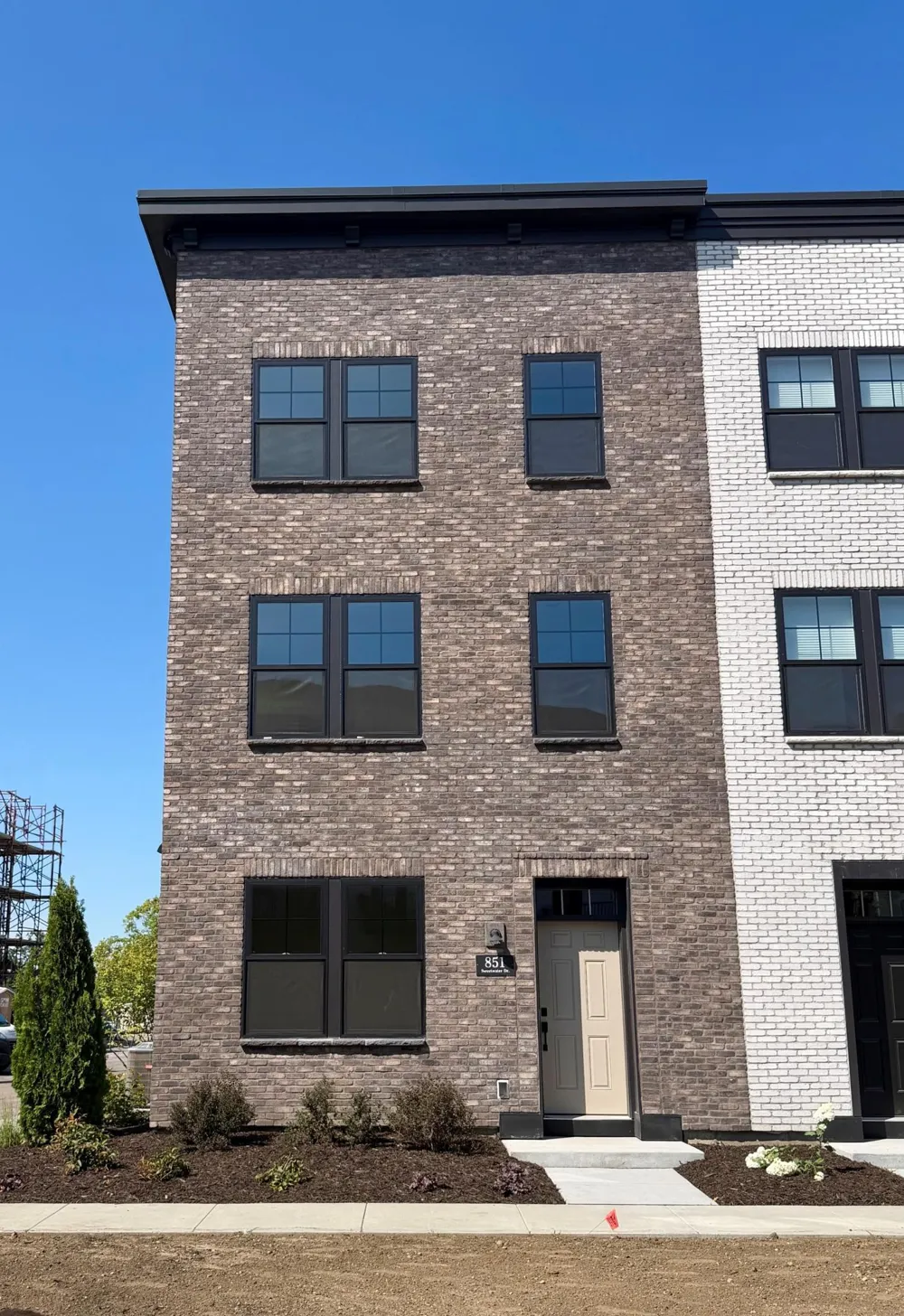 851 Sweetwater Drive Saint Paul, MN 55116