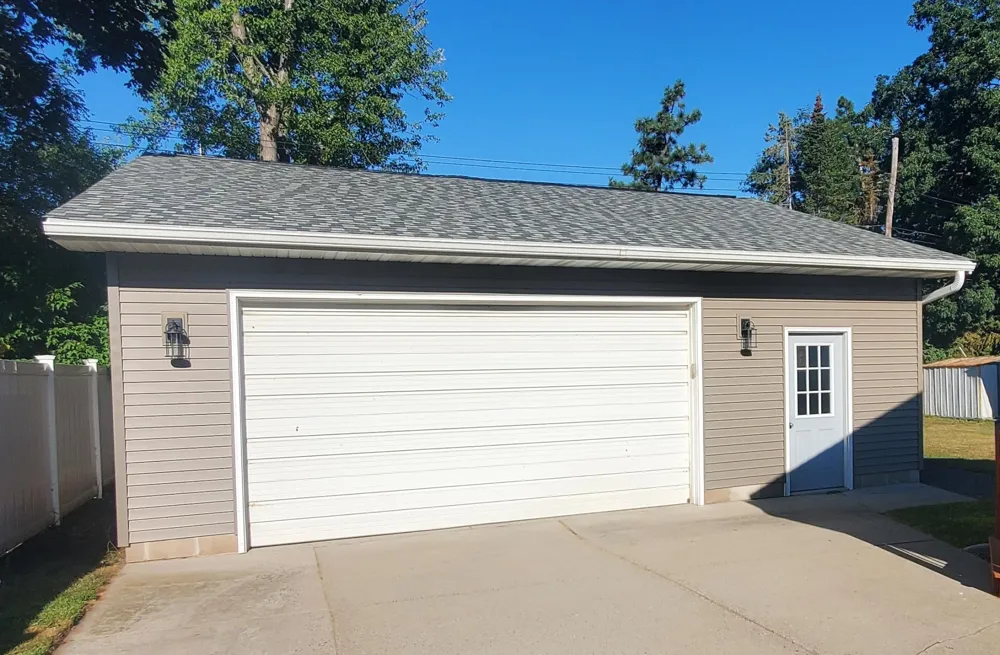 833 24th Avenue South Saint Paul, MN 55075