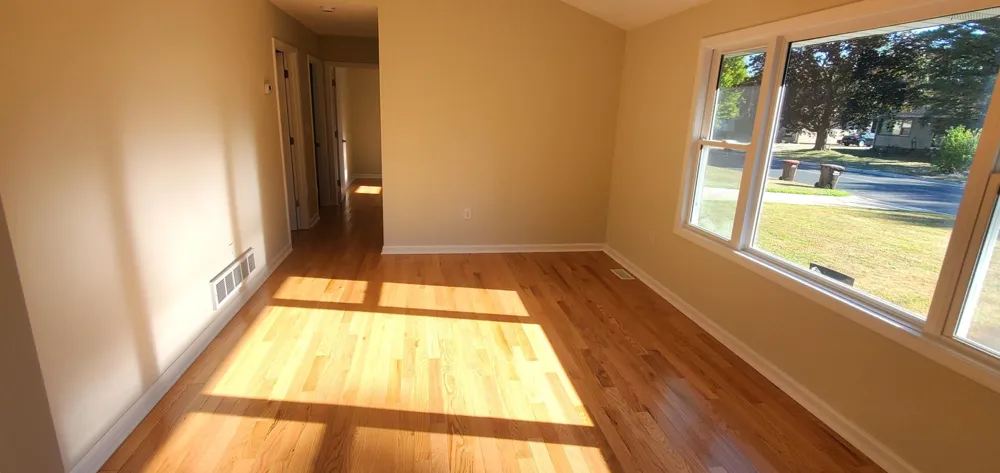 833 24th Avenue South Saint Paul, MN 55075