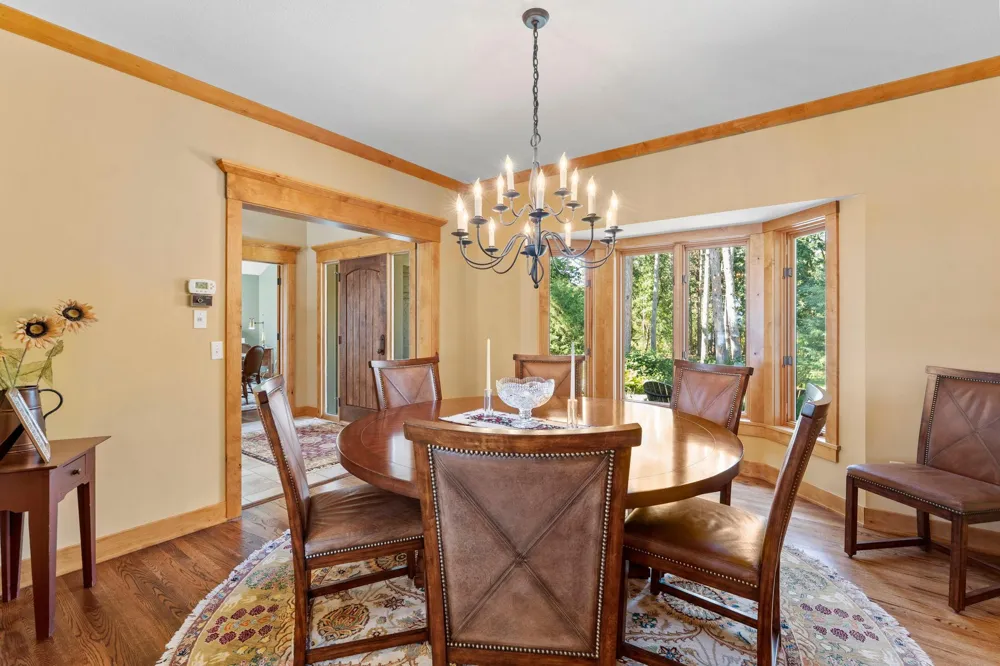 945 Quentin Avenue S Lakeland, MN 55043