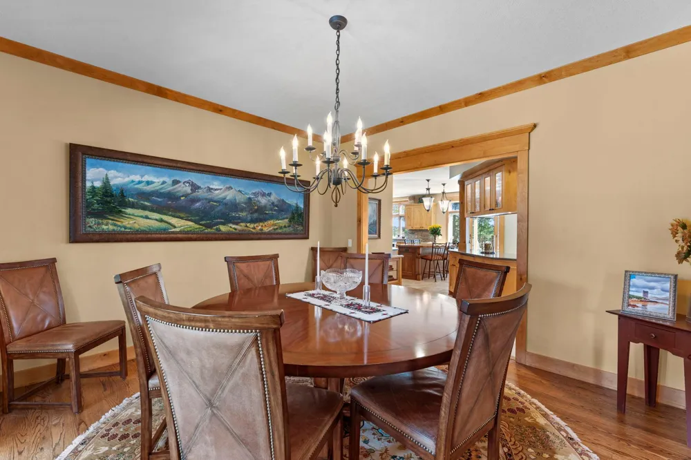 945 Quentin Avenue S Lakeland, MN 55043