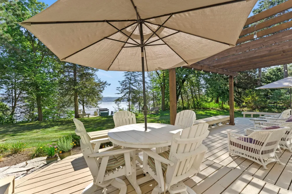 945 Quentin Avenue S Lakeland, MN 55043