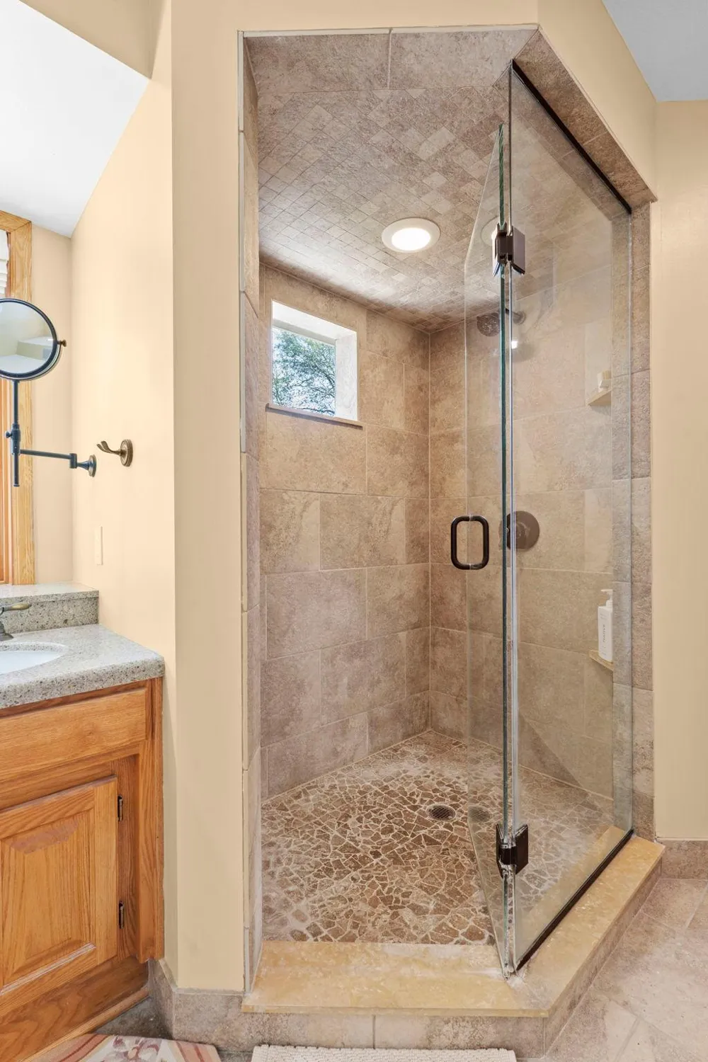 945 Quentin Avenue S Lakeland, MN 55043