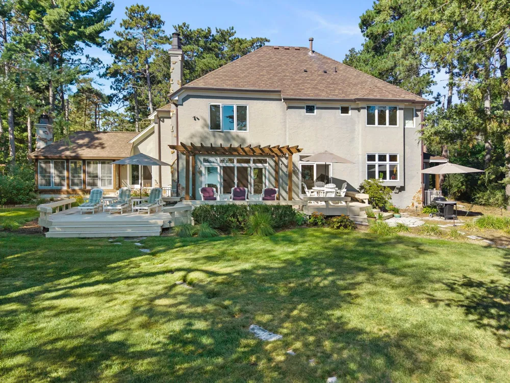 945 Quentin Avenue S Lakeland, MN 55043
