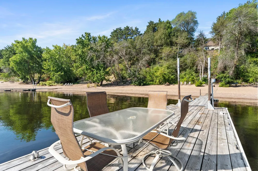 945 Quentin Avenue S Lakeland, MN 55043