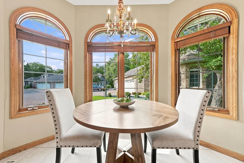 4166 Thornhill Lane Vadnais Heights, MN 55127