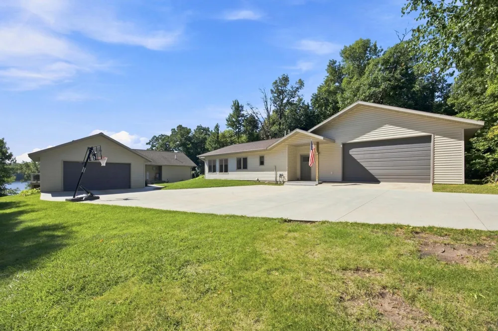 28633 Buffalo Lake Road Callaway, MN 56521
