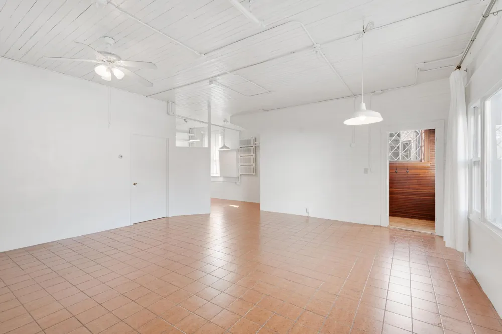 911 Lincoln Avenue #CH Saint Paul, MN 55105