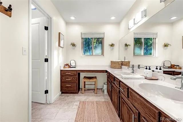 7169 Dark Horse Place Colorado Springs, CO 80919