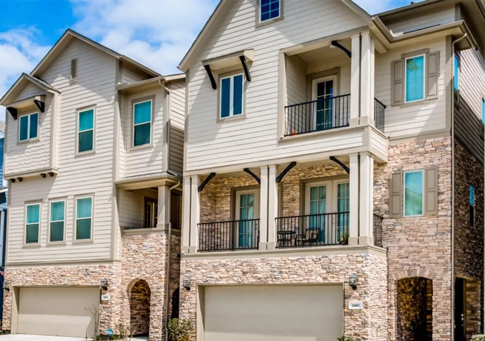 11017 Mikula Dr Houston, TX 77043