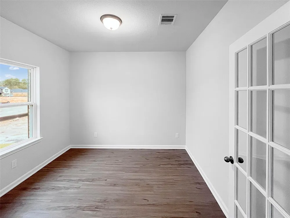 9706 Enclave Ridge Road Willis, TX 77318