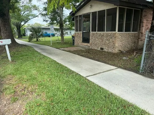 1751 W 20TH STREET Jacksonville, FL 32209