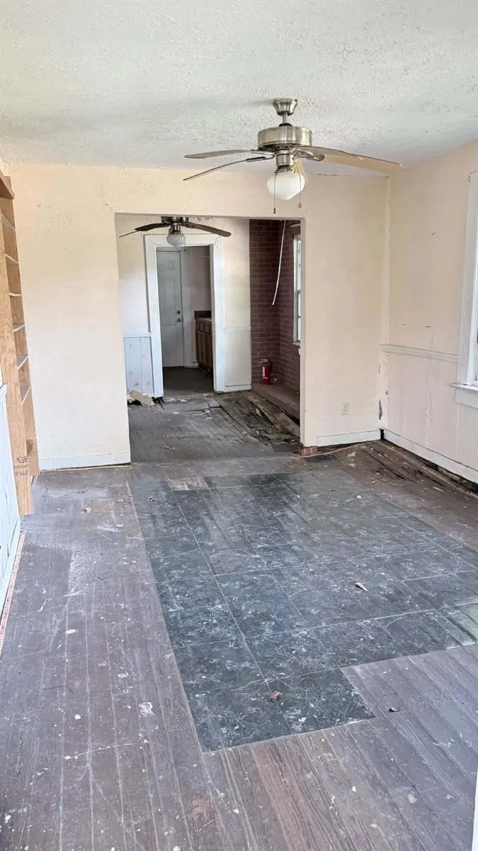 1751 W 20TH STREET Jacksonville, FL 32209