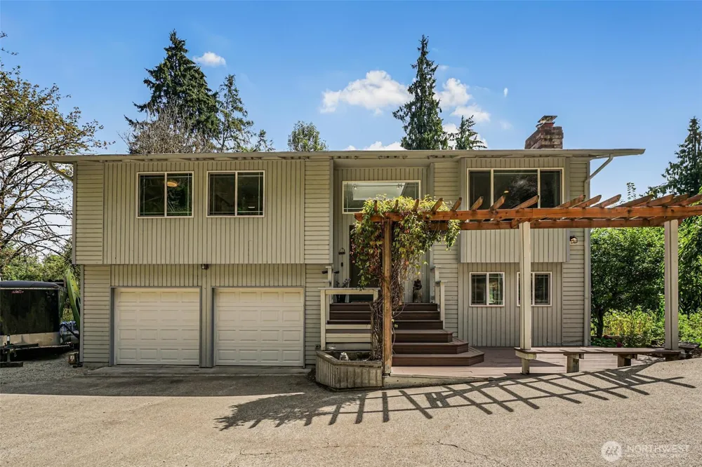 317 68th Avenue E Tacoma, WA 98424