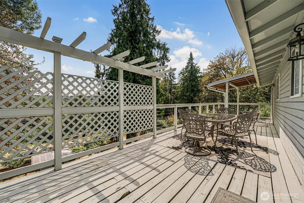 317 68th Avenue E Tacoma, WA 98424