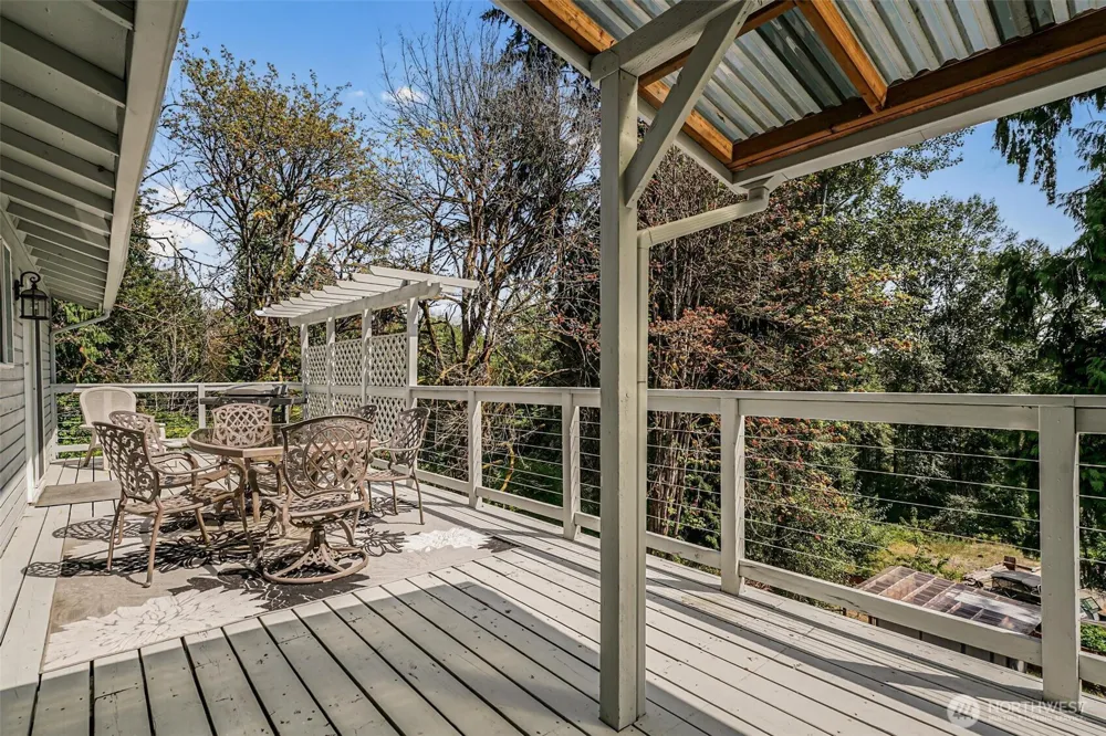 317 68th Avenue E Tacoma, WA 98424