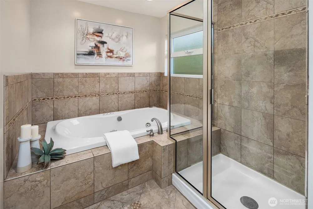 1333 98th Avenue NE Clyde Hill, WA 98004