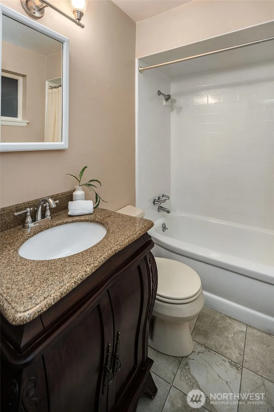 1333 98th Avenue NE Clyde Hill, WA 98004