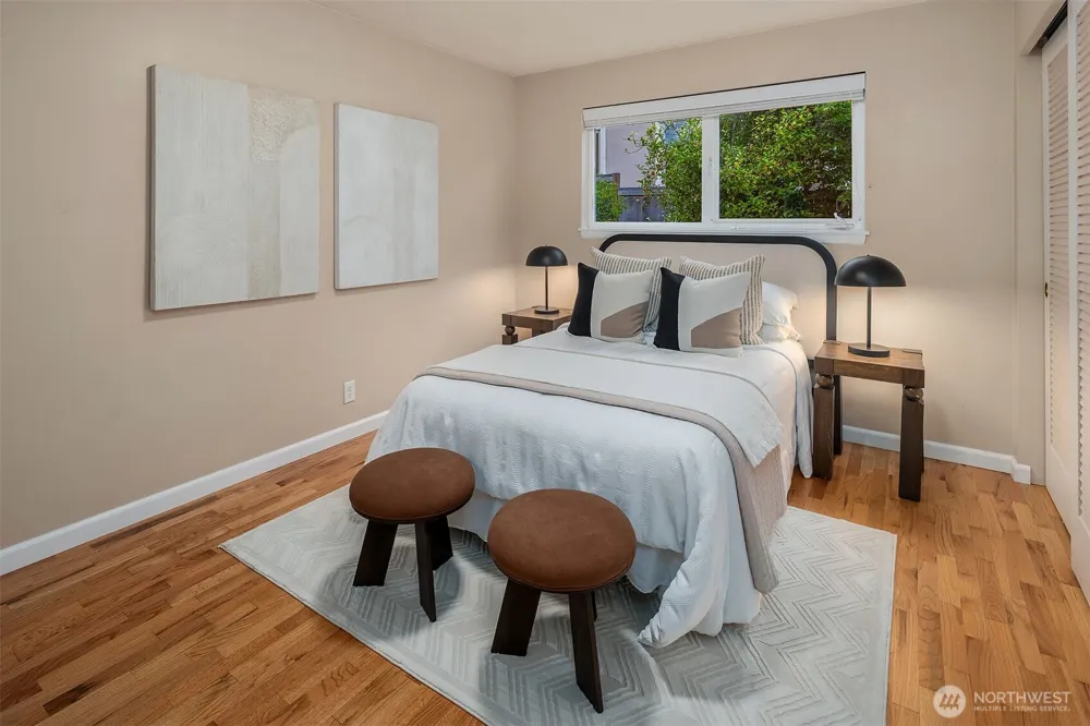 1333 98th Avenue NE Clyde Hill, WA 98004
