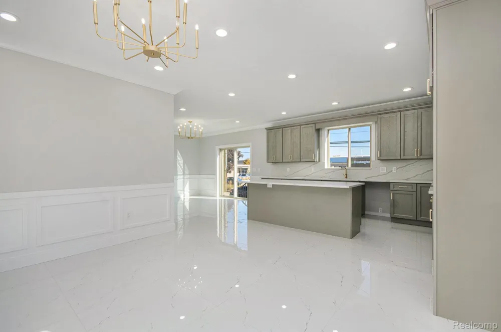 5268 Hartwell Street Dearborn City, MI 48126