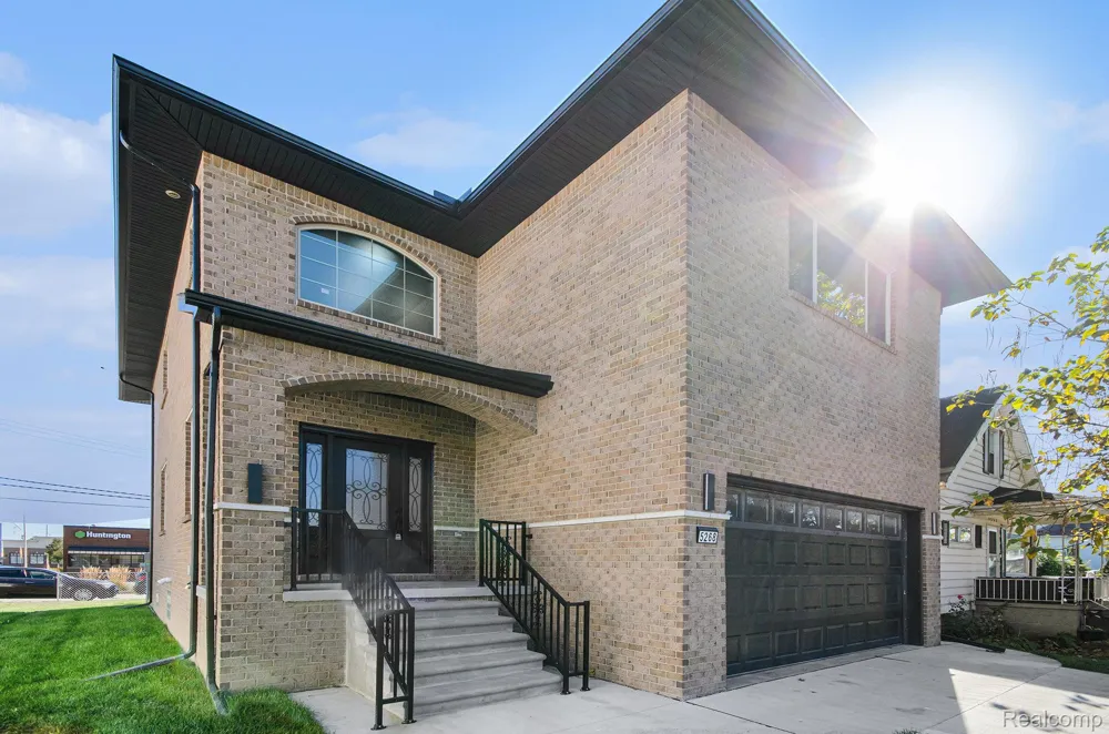 5268 Hartwell Street Dearborn City, MI 48126