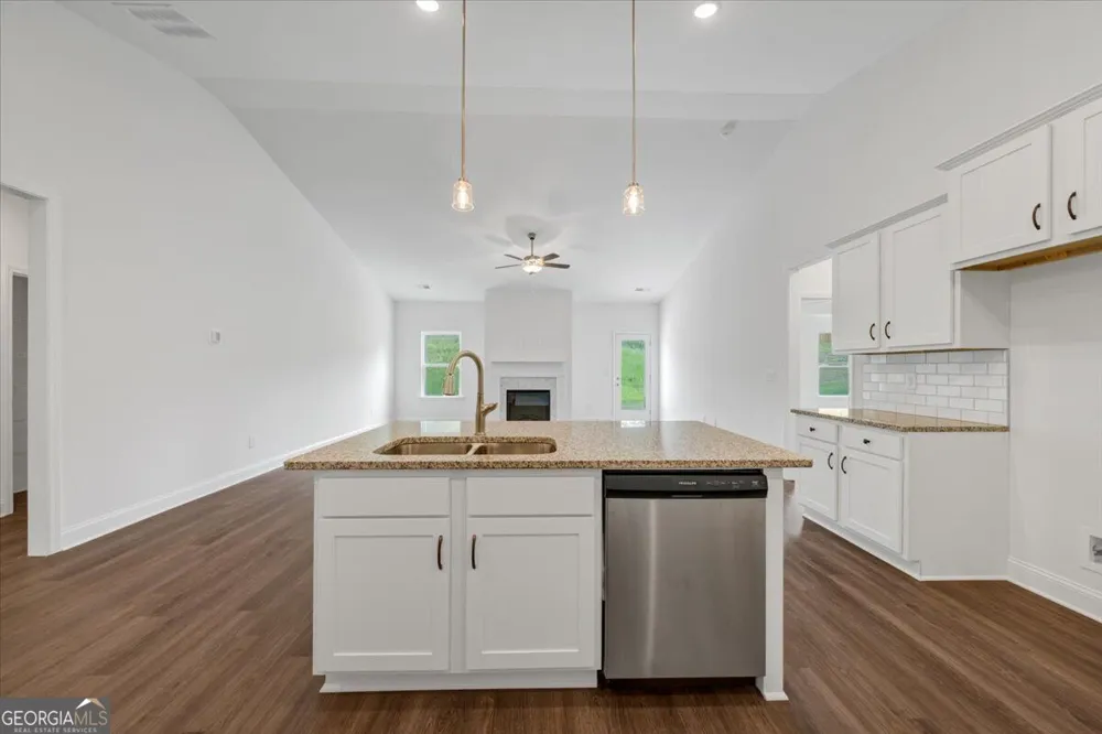 305 Angela AVE Bowdon, GA 30108
