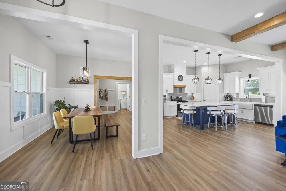 209 Unawatti RD Canon, GA 30520