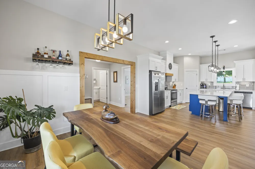 209 Unawatti RD Canon, GA 30520