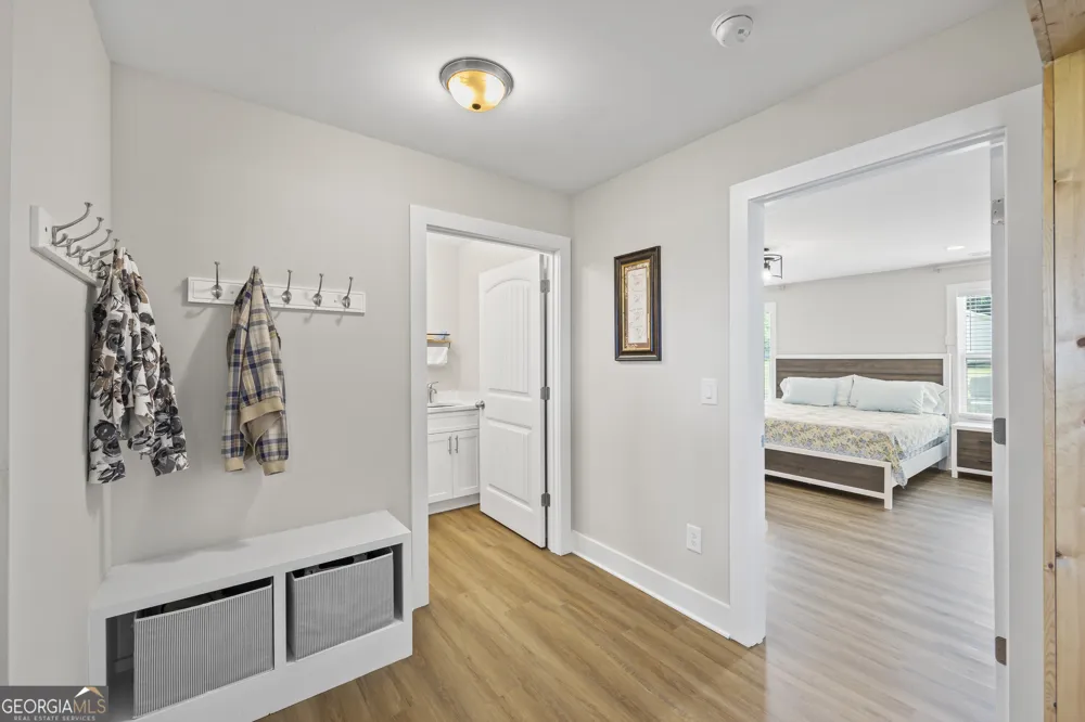209 Unawatti RD Canon, GA 30520