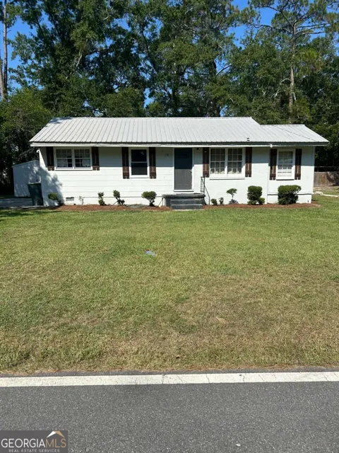 118 Shamrock AVE