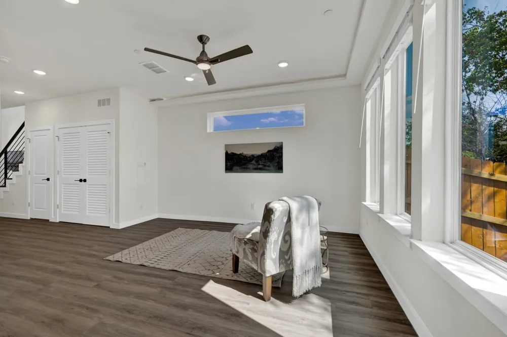 104 Creekside Trail #104 Kyle, TX 78640