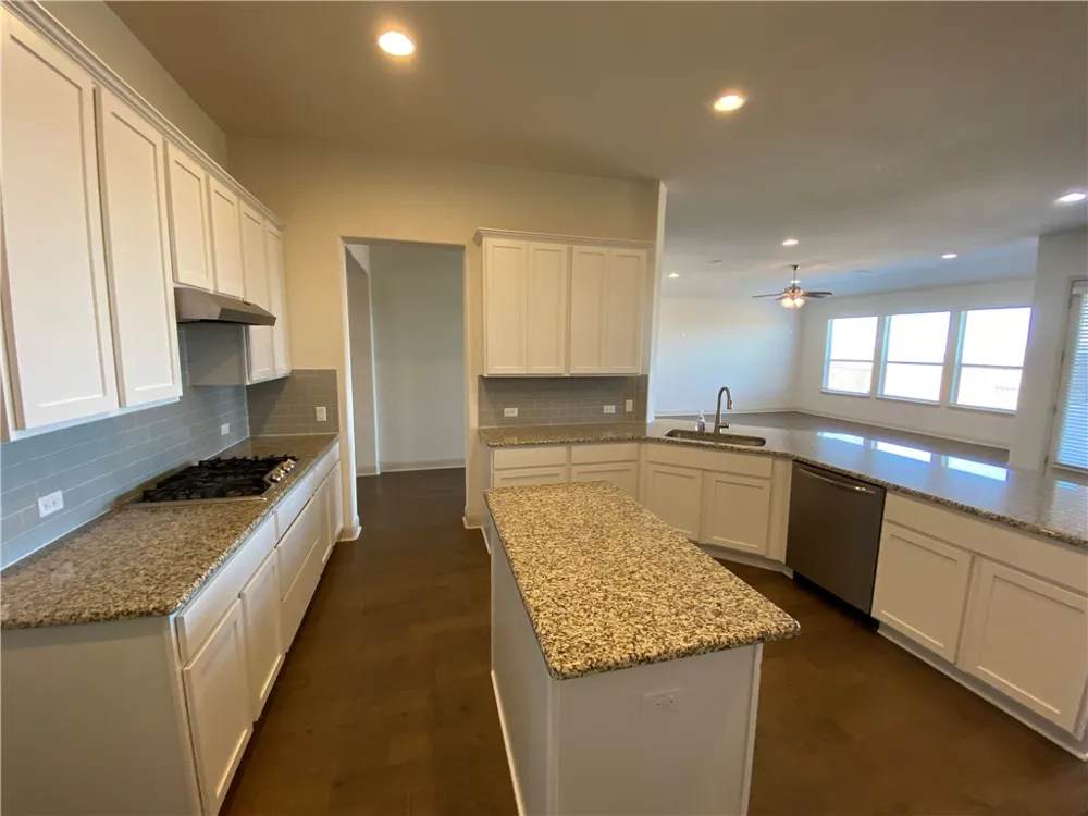 16500 Aventura Avenue Pflugerville, TX 78660