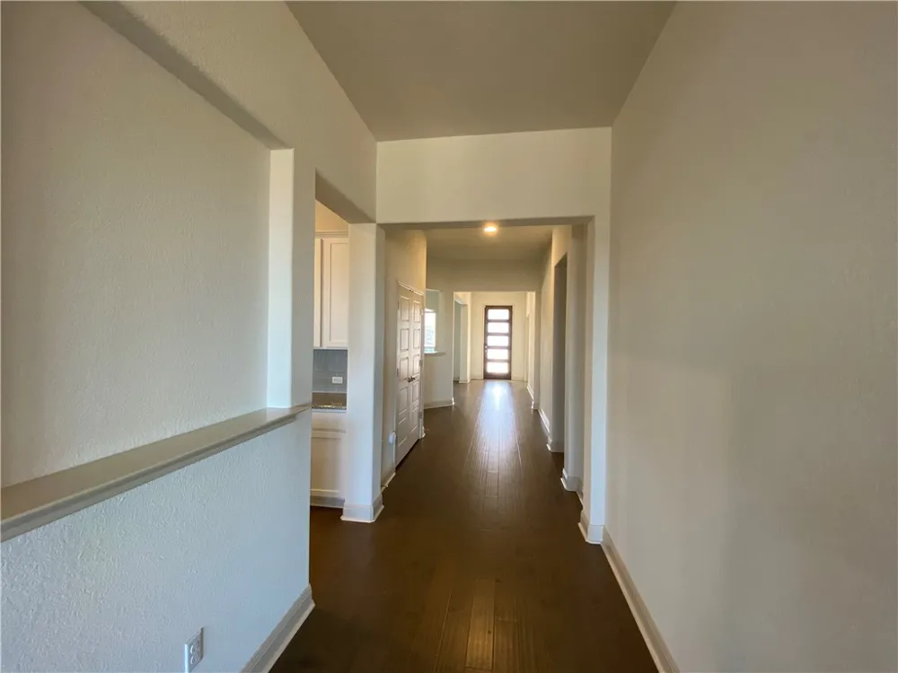 16500 Aventura Avenue Pflugerville, TX 78660