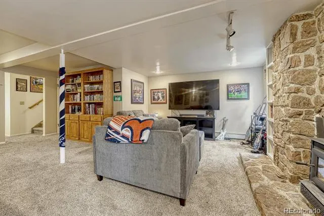 6175 Garlock Way Colorado Springs, CO 80918