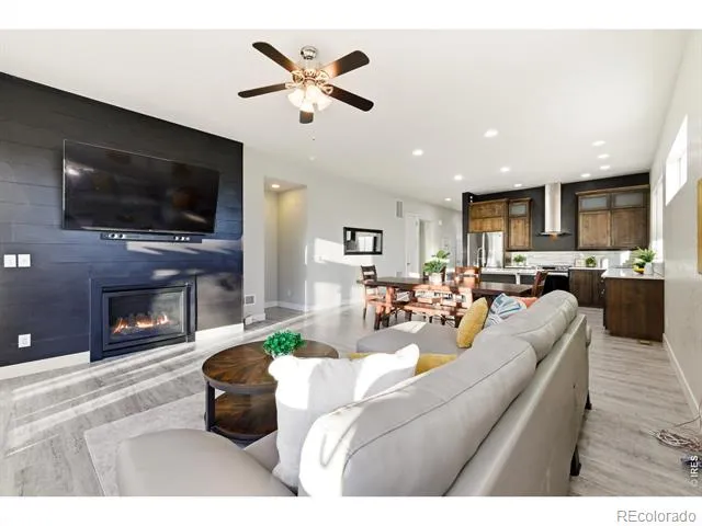 279 S 45th Avenue Brighton, CO 80601