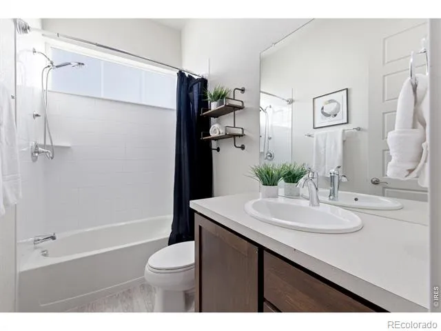 279 S 45th Avenue Brighton, CO 80601
