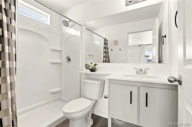5026 Walden Way Denver, CO 80249