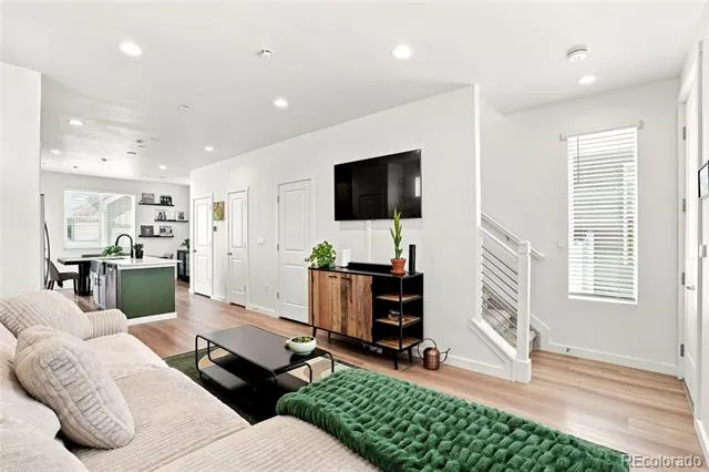 5026 Walden Way Denver, CO 80249