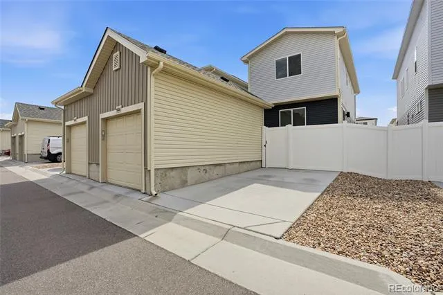 5026 Walden Way Denver, CO 80249