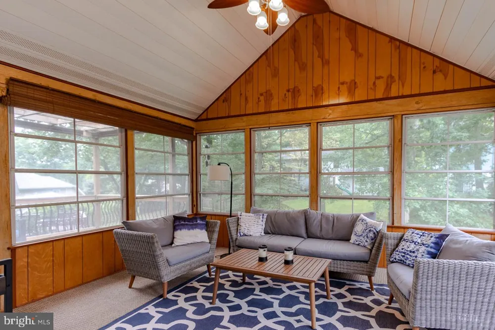 660 STONELEDGE ROAD State College, PA 16803