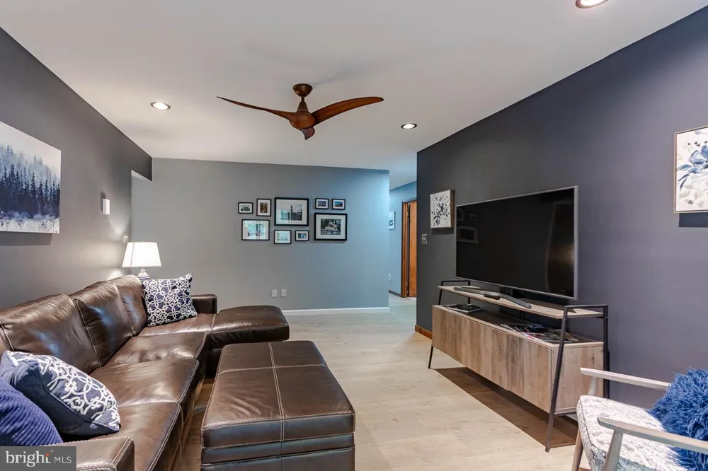 660 STONELEDGE ROAD State College, PA 16803
