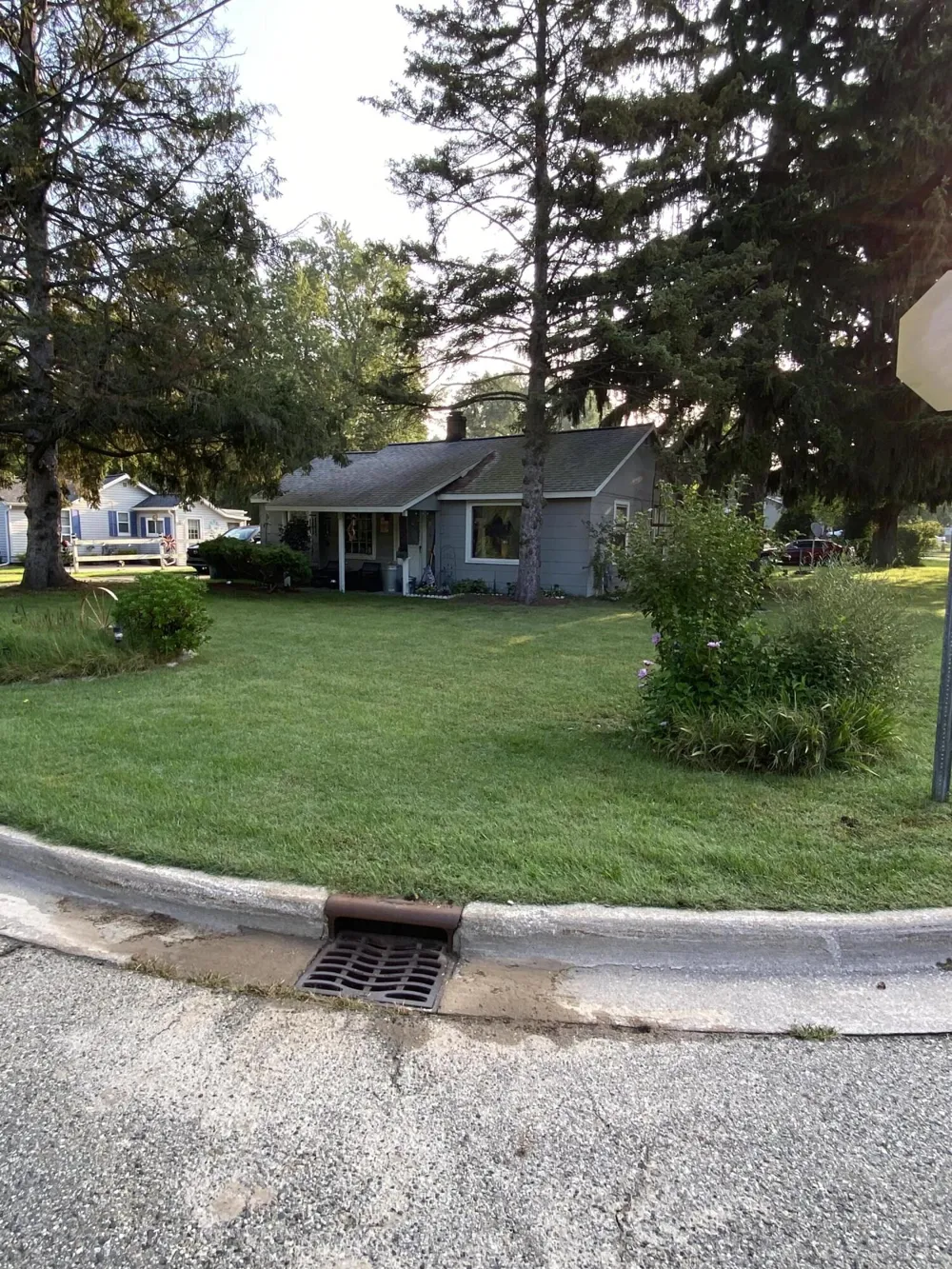 17500 174th Avenue Spring Lake, MI 49456