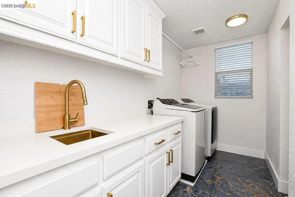 5421 E Creek Ct Antioch, CA 94531