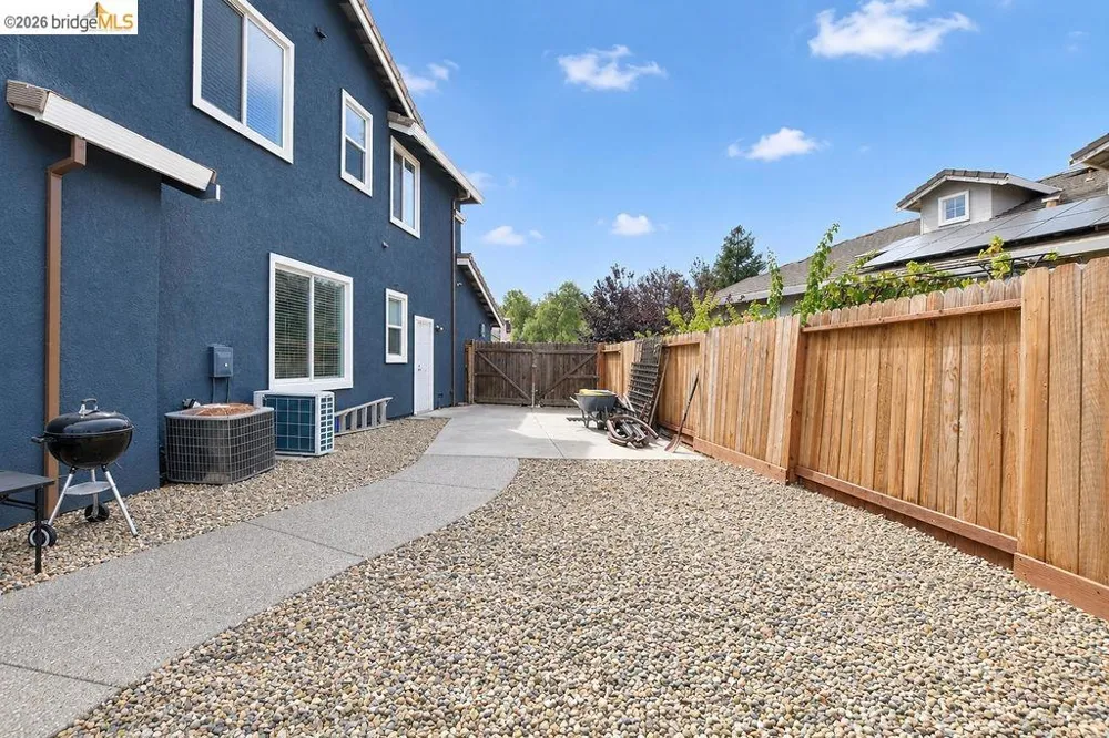 5421 E Creek Ct Antioch, CA 94531