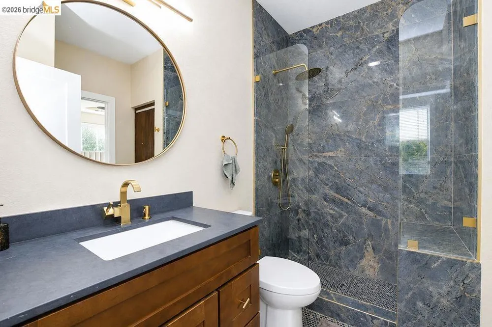 5421 E Creek Ct Antioch, CA 94531