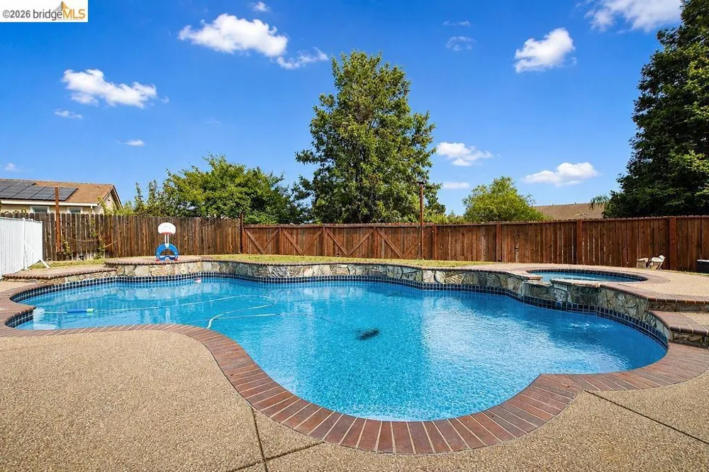 5421 E Creek Ct Antioch, CA 94531